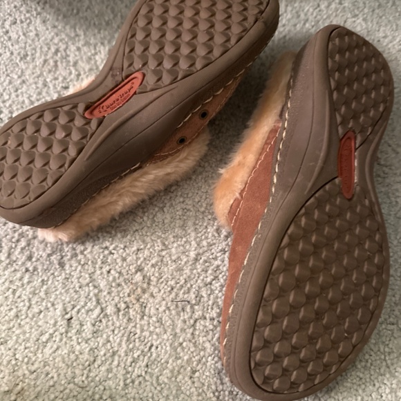 Bare traps clogs - Picture 2 of 3